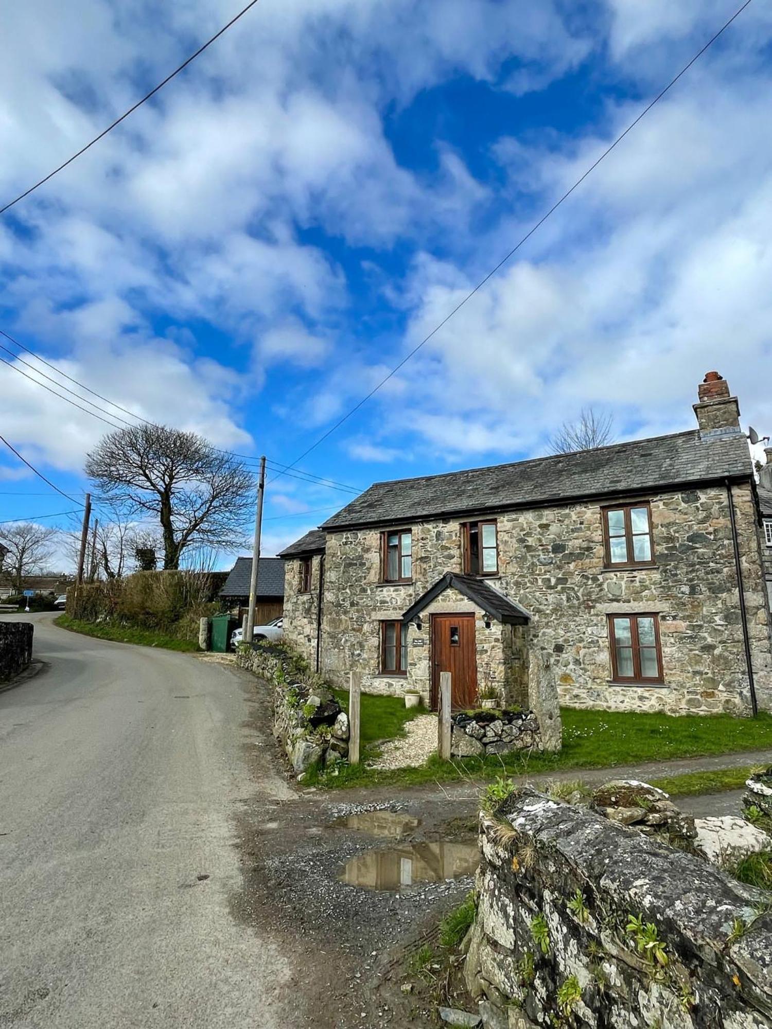 The Old Post House - Historic Dartmoor Home Τάβιστοκ Εξωτερικό φωτογραφία